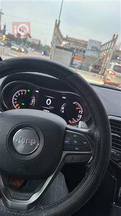 جيب جراند شيروكي